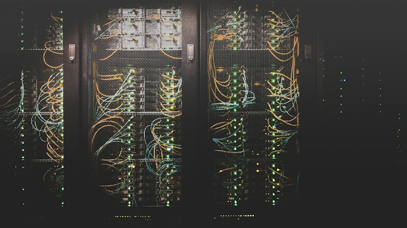 Emergency helpdesk servers